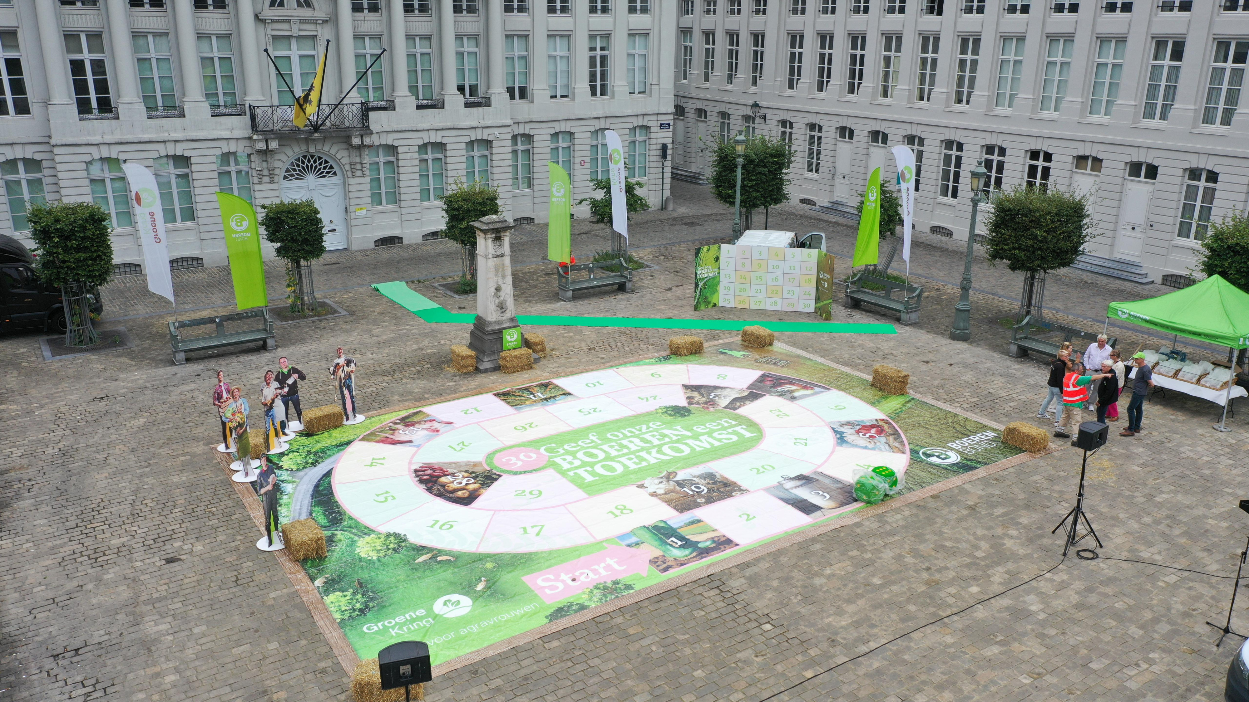 ganzenbord: Geef boeren toekomst op het Brusselse Martelarenplein