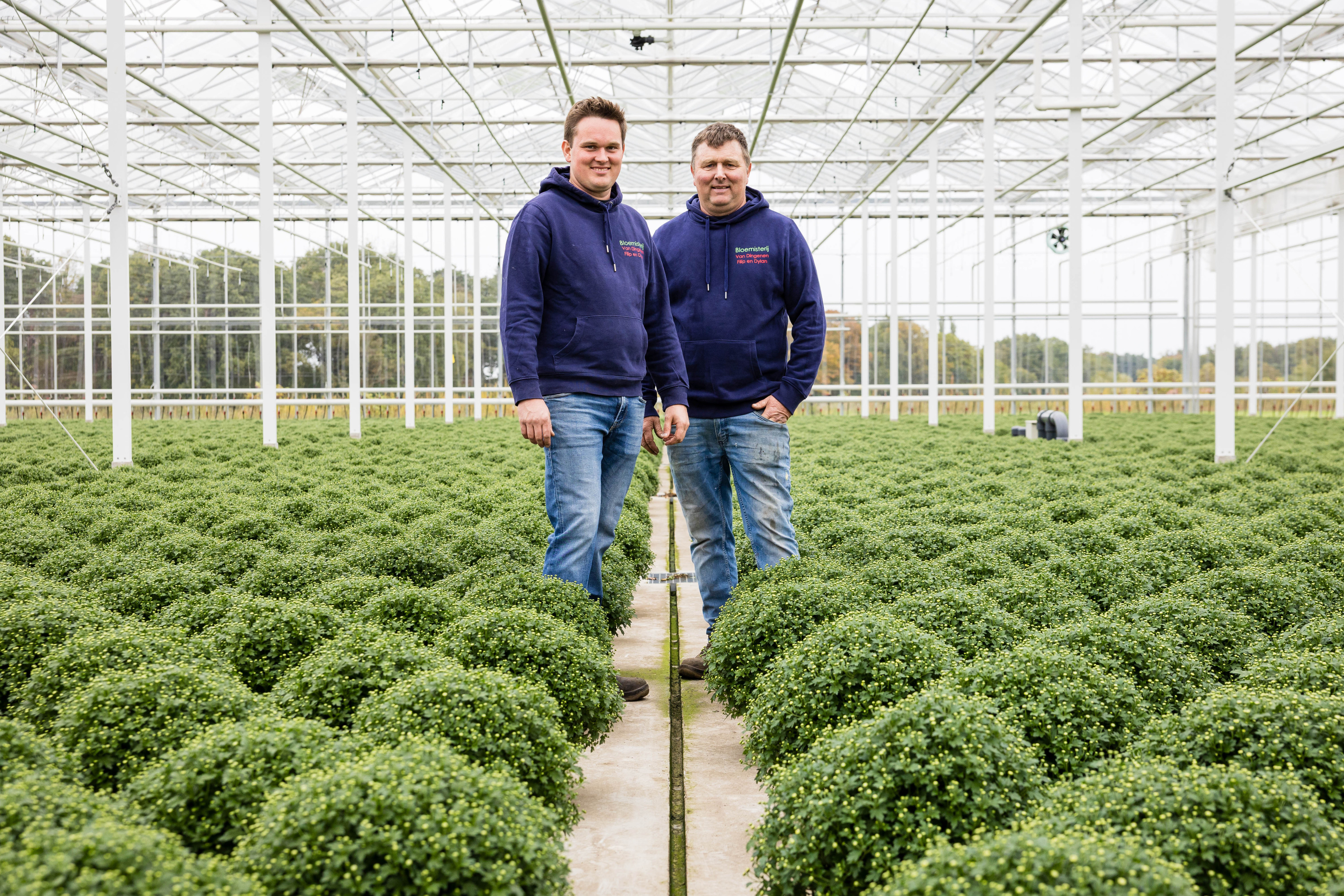 Dylan en Filip in nieuwe serre